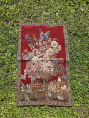 Gobelin na ścianę bordo: kwiaty w wazonie - matwa natura - uszkodzony bez uszu
